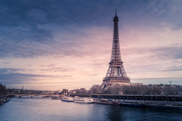 10 filmes que te farão viajar à Paris